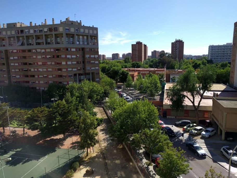 Valencia Las Artes Y Ciencias + Garaje + Netflix Eksteriør billede